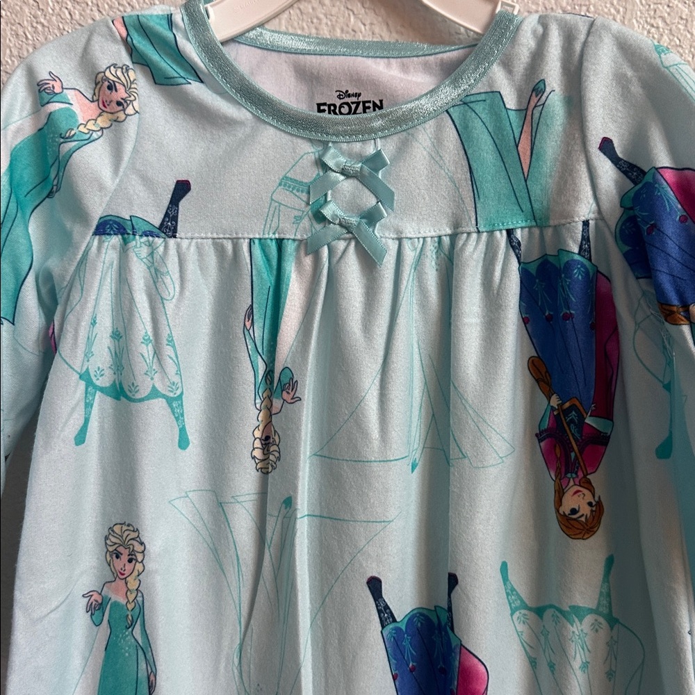 Frozen Nightgown with Elsa Print NWT - Picture 5 of 5